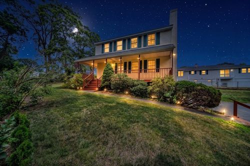 15 Aberdeen Rd, Methuen, MA, 01844-6001 | Card Image