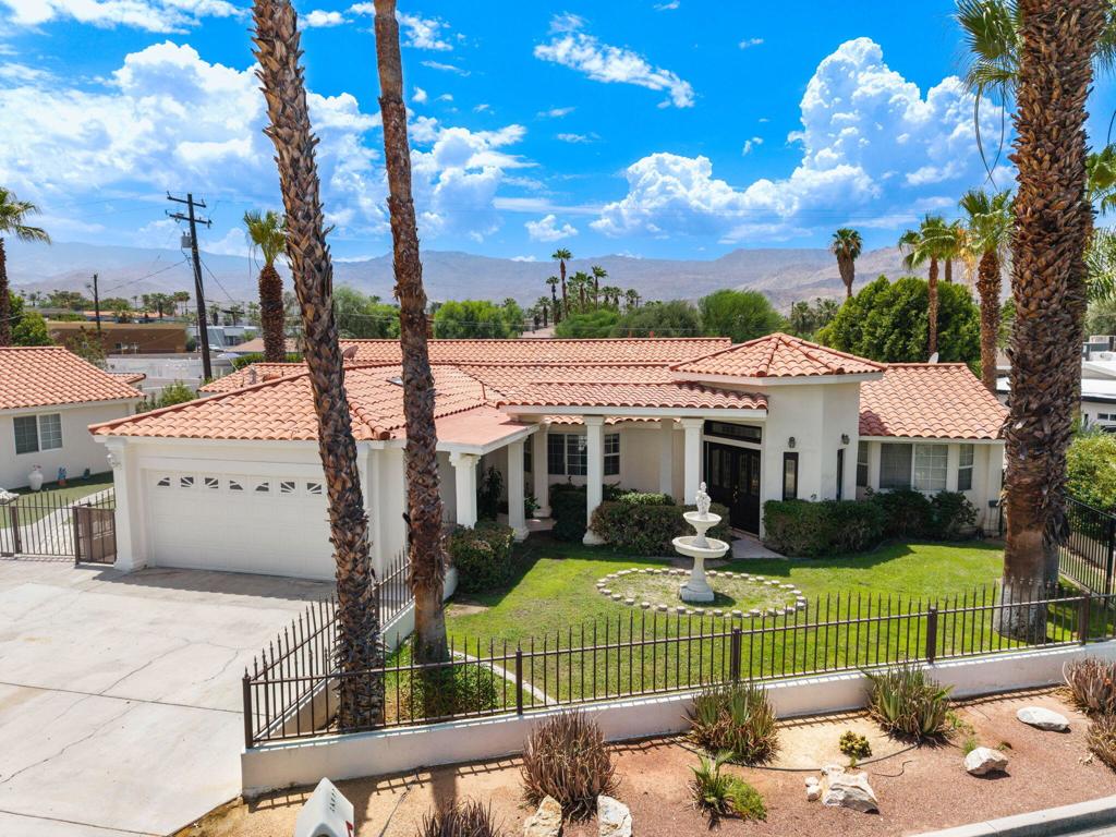 Residential Income in Palm Desert 3
