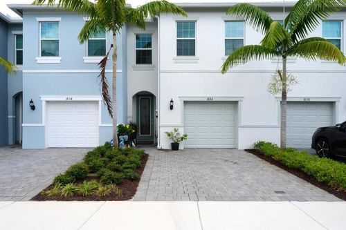 1832 Se Roxy Way, Stuart, FL, 34996-2856 | Card Image
