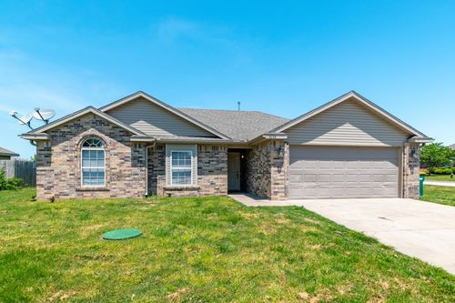 1032 Morgan Haley Ln, Springdale, AR, 72764-6584 | Card Image