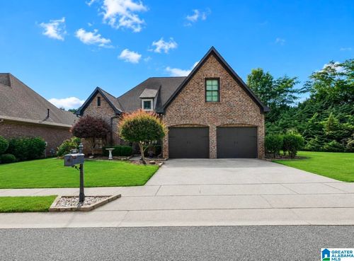3068 Valley Ridge Rd, HOOVER, AL, 35242-3887 | Card Image