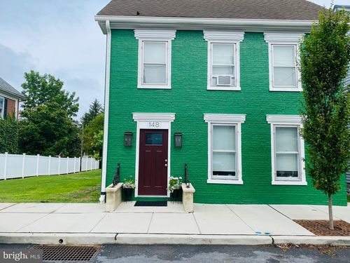 148 N Carlisle Street, GREENCASTLE, PA, 17225 | Card Image
