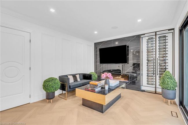 89 University Ave W, House other with 4 bedrooms, 5 bathrooms and 8 parking in Guelph ON | Image 14