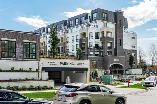 a214-20078 85 Ave, Langley, BC, V2Y3Z2 | Card Image