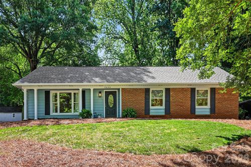 7022 Ludwig Dr, Charlotte, NC, 28215-1820 | Card Image
