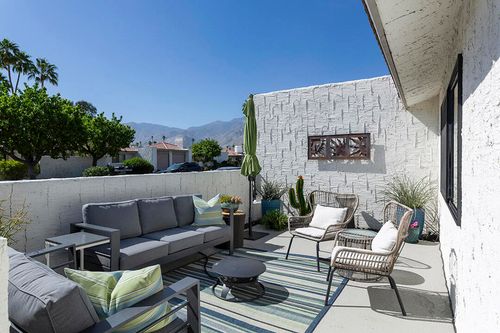 2226 Sunshine Way, Palm Springs, CA, 92264-8222 | Card Image