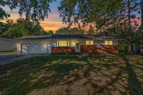 445 Skyline Dr, Horton, MI, 49246-9755 | Card Image