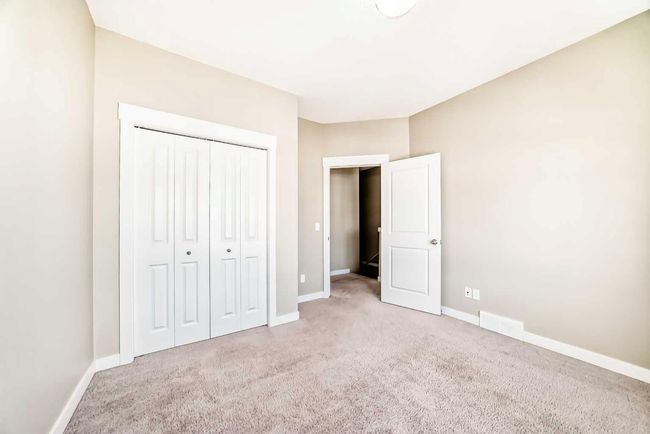 606 Skyview Point Pl Ne, Townhouse with 2 bedrooms, 3 bathrooms and 2 parking in Calgary AB | Image 35