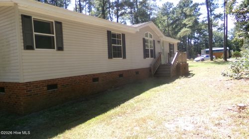 296 Hinson Ln, Richlands, NC, 28574-7182 | Card Image