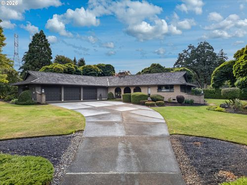 10780 Navajo Way, Oregon City, OR, 97045-7726 | Card Image