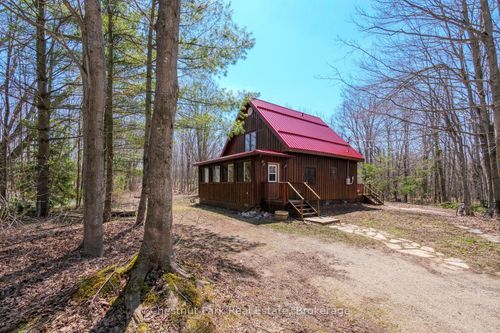 2096 Bruce Road 9, Lions Head, ON, N0H1W0 | Card Image