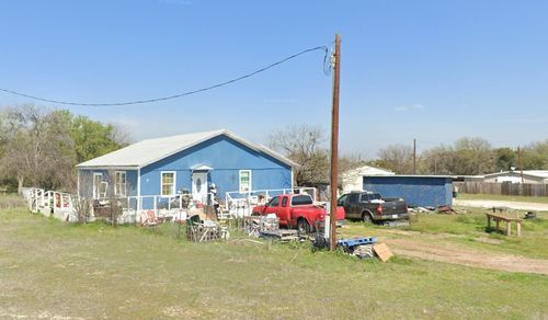 3026 Hilltop Rd, Granbury, TX, 76048-3581 | Card Image