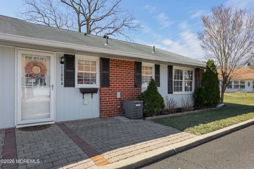 1108A Argyll Cir, Lakewood, NJ, 08701-8008 | Card Image