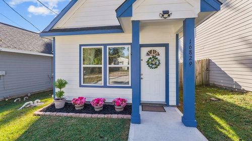 16829 W W Forrestal, Montgomery, TX, 77316 | Card Image