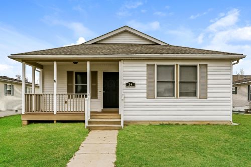 34 Waterman Ave, Commercial Point, OH, 43116-9737 | Card Image