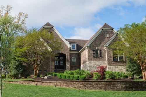 1301 Ashby Valley Ln, Arrington, TN, 37014-4927 | Card Image