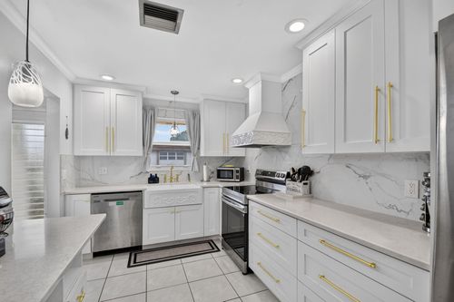 109-5780 Fernley Dr W, West Palm Beach, FL, 33415-8311 | Card Image