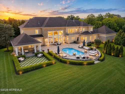 2 Hop Brook Ln, Holmdel, NJ, 07733-2142 | Card Image