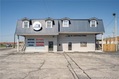 801 10th St, Jeffersonville, IN, 47130-4138 | Card Image