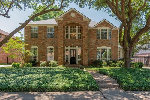 8017 Kristina Ln, North Richland Hills, TX, 76182-8747 | Card Image