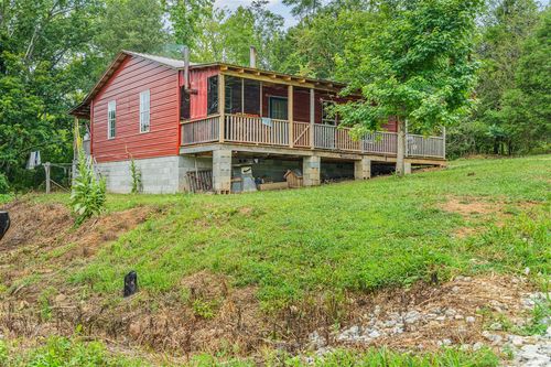 747 Mattingly Rd, Brownsville, KY, 42210-8605 | Card Image