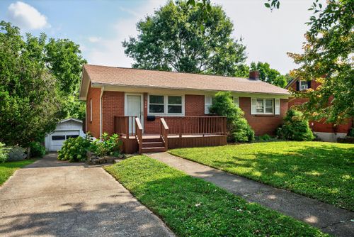 965 Fredericksburg Rd, Lexington, KY, 40504-3117 | Card Image