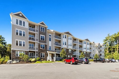 apt-409-240 Martins Lndg, North Reading, MA, 01864-2087 | Card Image