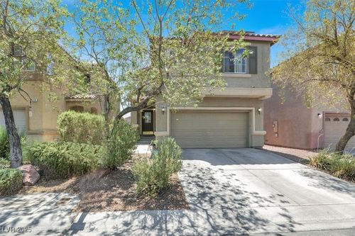 6323 Rubylyn Ave, Las Vegas, NV, 89122-0820 | Card Image