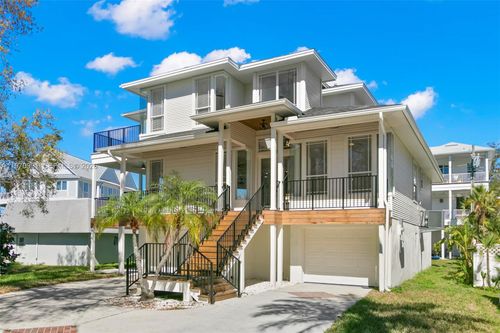 606 Indiana Ave, CRYSTAL BEACH, FL, 34681 | Card Image