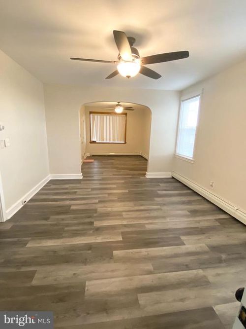 a-442 Folcroft St, BALTIMORE, MD, 21224-2909 | Card Image