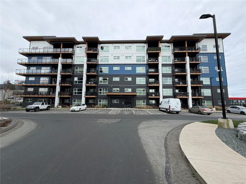 301-2461 Gateway Rd, Langford, BC, V9B5X3 | Card Image