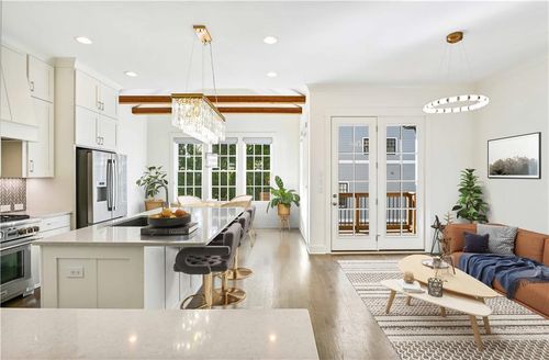 980 Memorial Walk Se, Atlanta, GA, 30316-1569 | Card Image