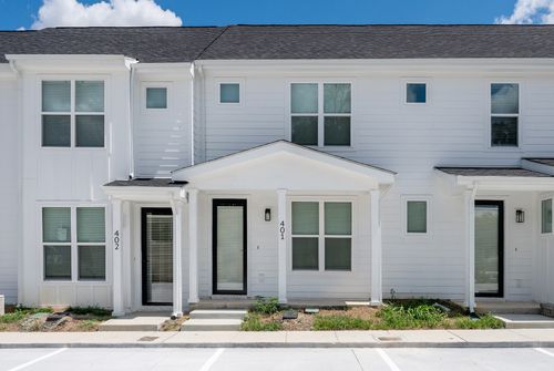 401 Curtis Hilton Way, Lebanon, TN, 37087-4971 | Card Image