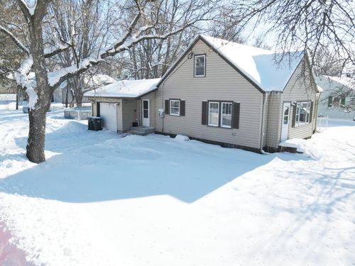 411 6th Avenue Se, Elbow Lake, MN, 56531 | Card Image