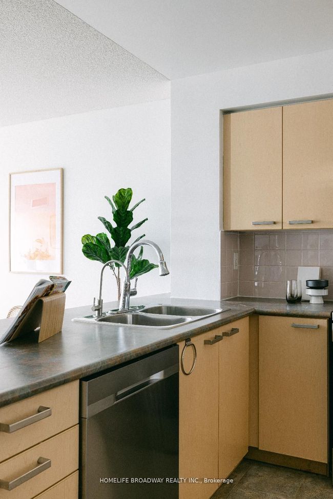 605 - 62 Suncrest Blvd, Condo with 2 bedrooms, 1 bathrooms and 2 parking in Thornhill ON | Image 21