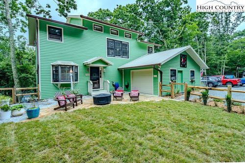 710 Pine Ridge Rd, Beech Mountain, NC, 28604-8154 | Card Image