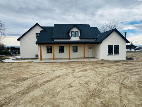 304 6th St, Zillah, WA, 98953 | Card Image