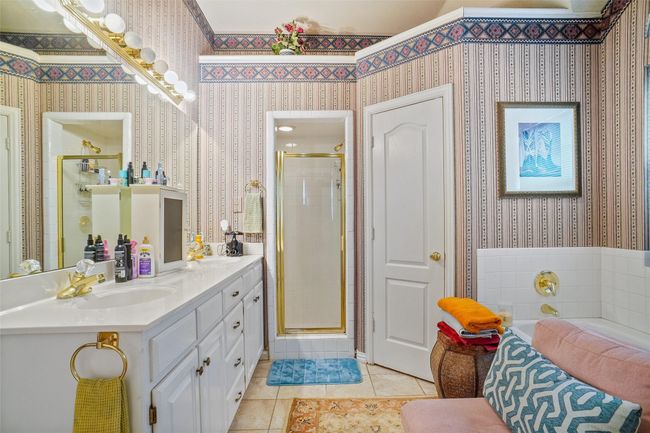 6813 Gregg Rd, House other with 3 bedrooms, 2 bathrooms and null parking in Krum TX | Image 14