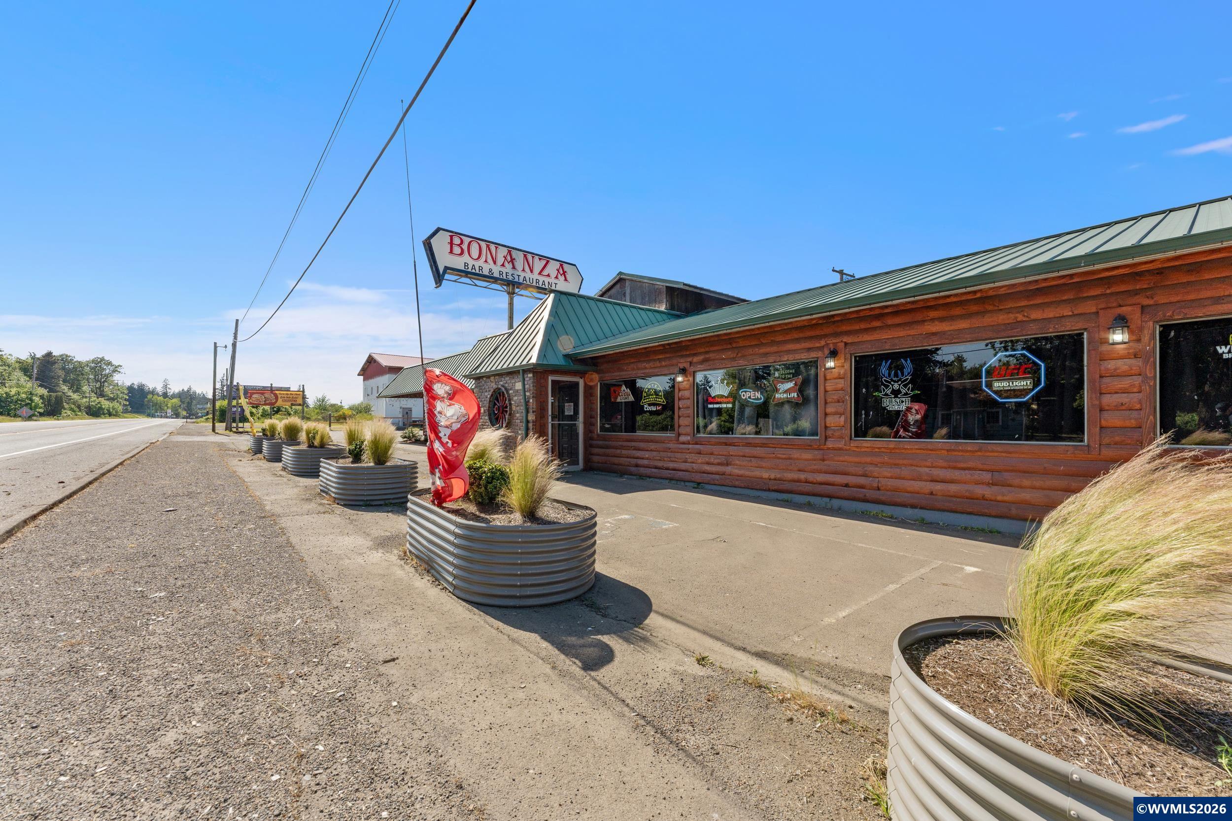 Commercial Sale in Grand Ronde 2