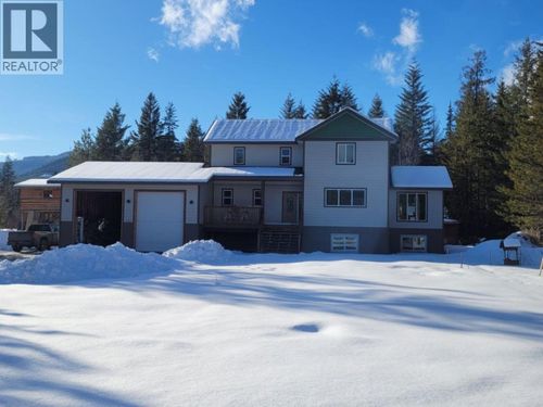 141 Wadlegger Rd, Clearwater, BC, V0E1N2 | Card Image