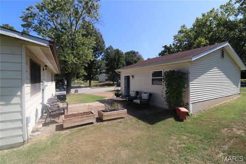 802 Locust St, Festus, MO, 63028-2024 | Card Image