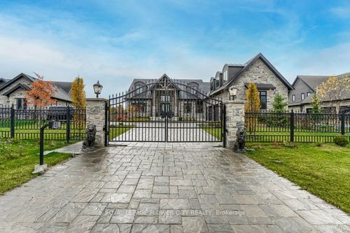 19 Whitcombe Way, Morriston, ON, N0B2C0 | Card Image