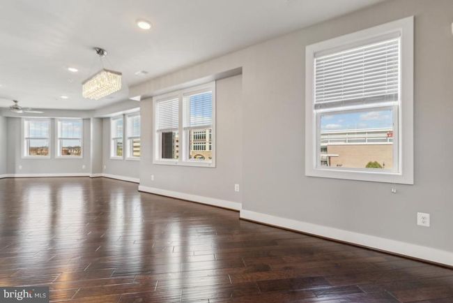 44738 Tiverton Sq, Condo with 3 bedrooms, 3 bathrooms and null parking in ASHBURN VA | Image 10