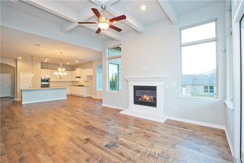 337 Chisholm Trl, Bastrop, TX, 78602-3433 | Card Image