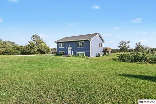 3801 Mill Road, Davey, NE, 68336 | Card Image
