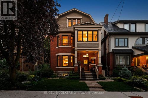 17 Oakland Ave, Ottawa, ON, K1S2T1 | Card Image