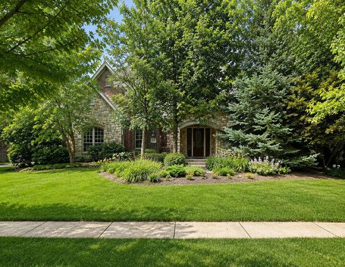 20102 Oakwood Dr, Mokena, IL, 60448-1395 | Card Image