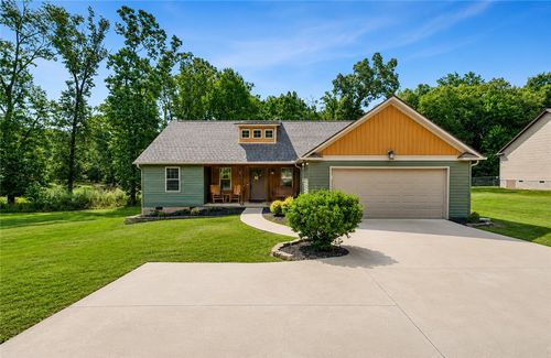 842 Conneross Rd, Townville, SC, 29689-2611 | Card Image