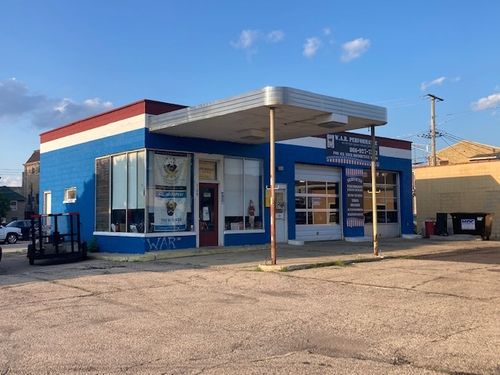 120 W Grant Hwy, MARENGO, IL, 60152-3035 | Card Image
