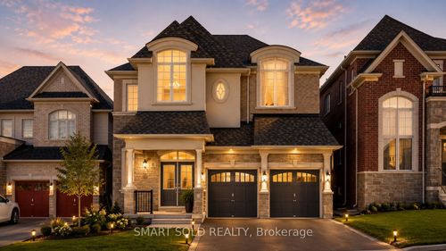 8 Slater Crt, East Gwillimbury, ON, L9N0P8 | Card Image